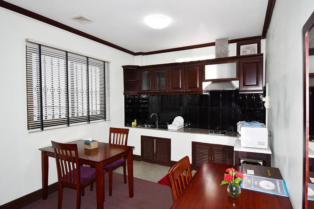 Excellency Apartment Vientiane Buitenkant foto